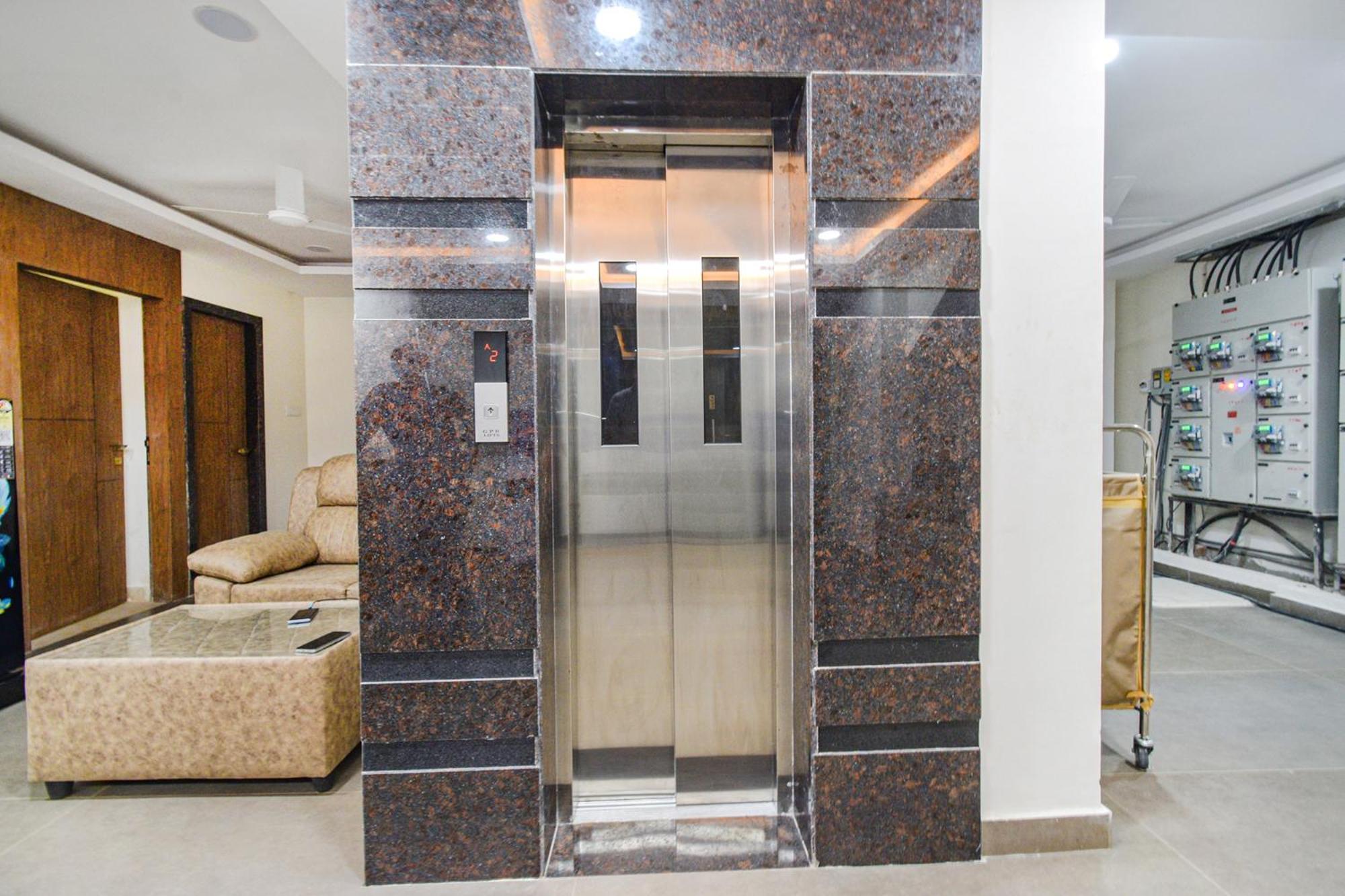 Fabhotel Seri - Nr Kims Hospital, Gachibowli Hyderabad Esterno foto